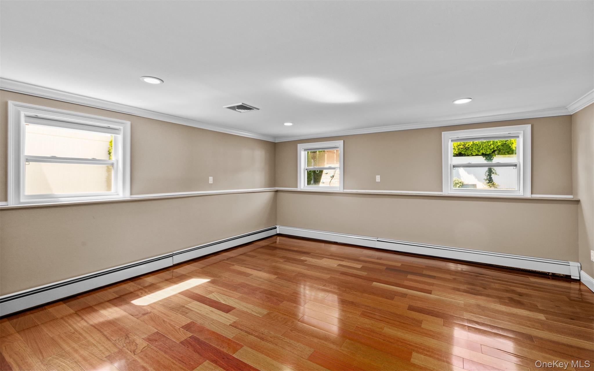 392 Philadelphia Avenue – For Rent photo 20