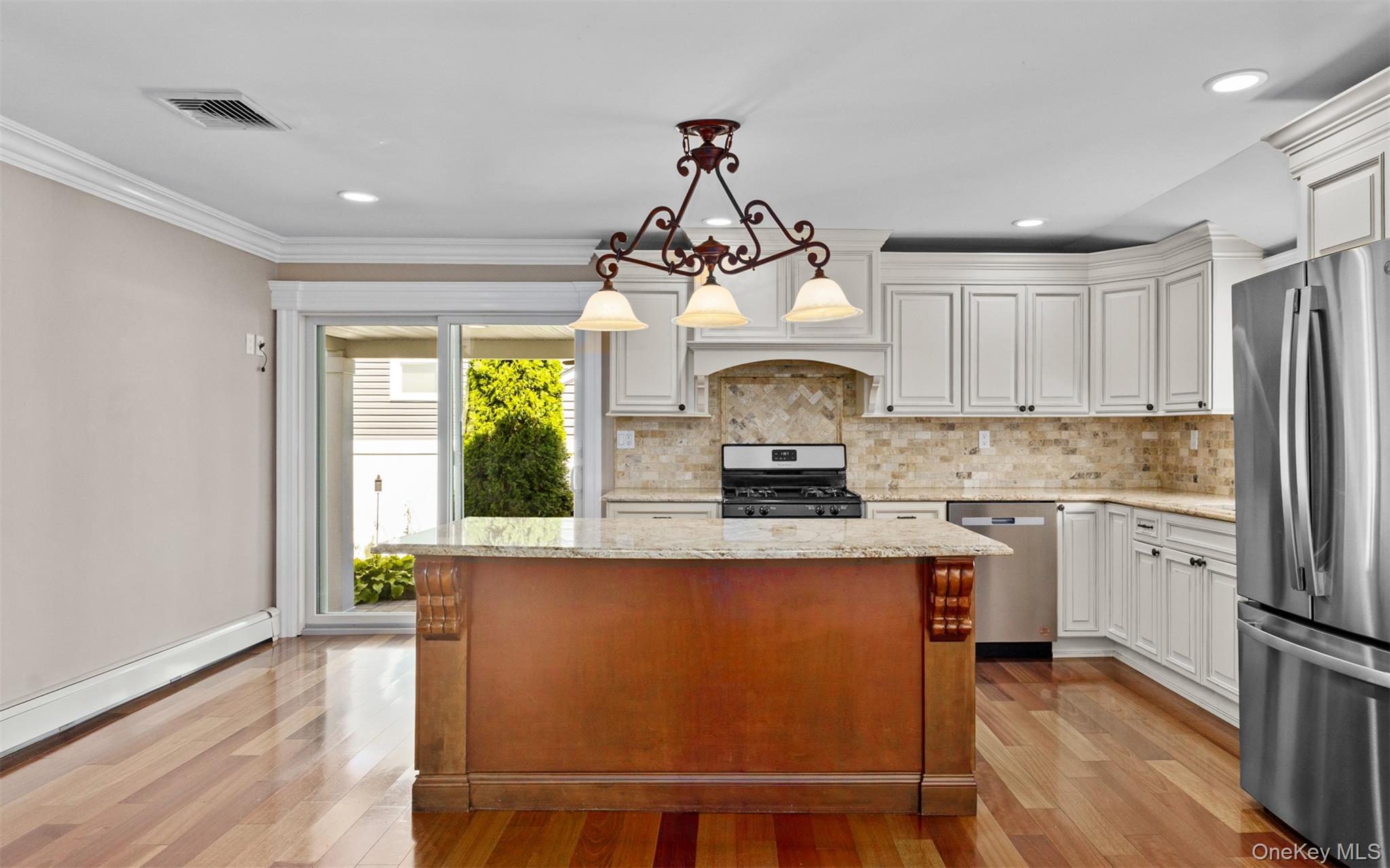392 Philadelphia Avenue – For Rent photo 4
