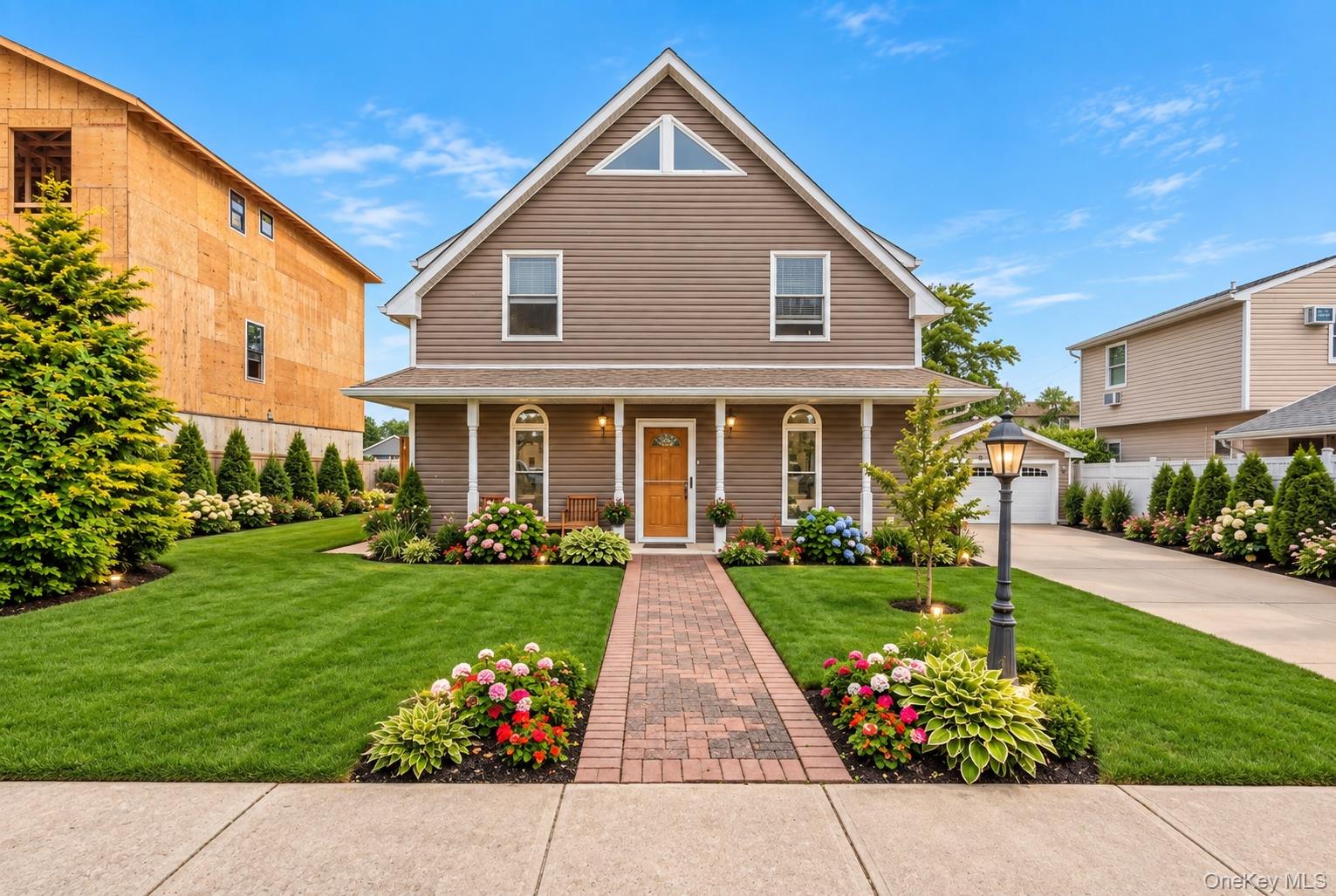 547 Sunnybrook Drive – For Sale