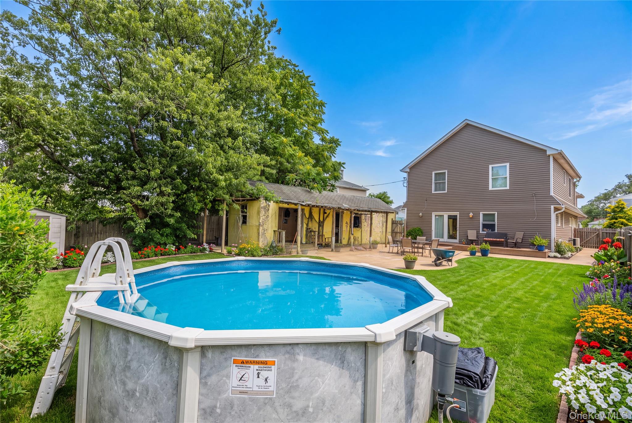 547 Sunnybrook Drive – For Sale photo 16