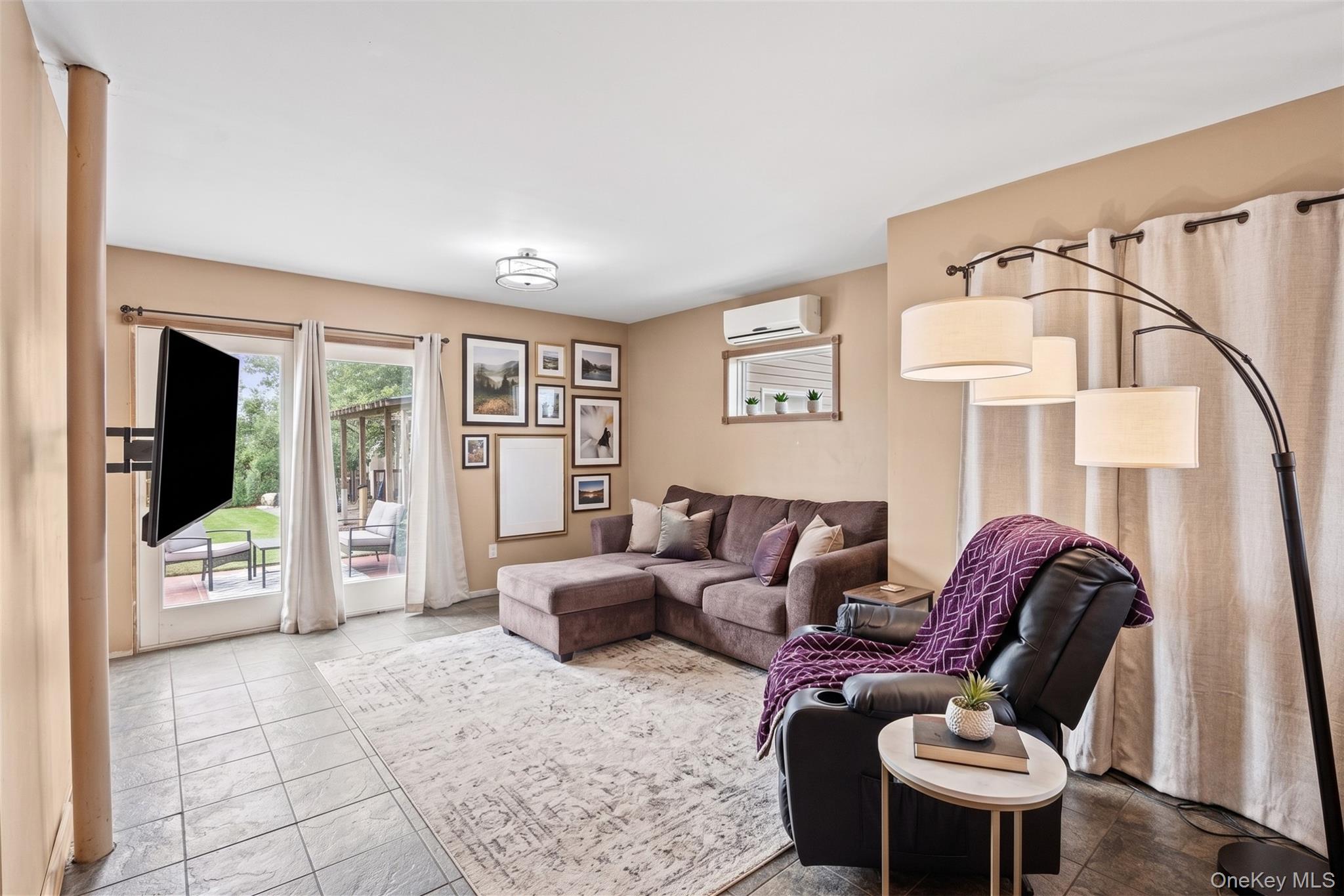 547 Sunnybrook Drive – For Sale photo 4