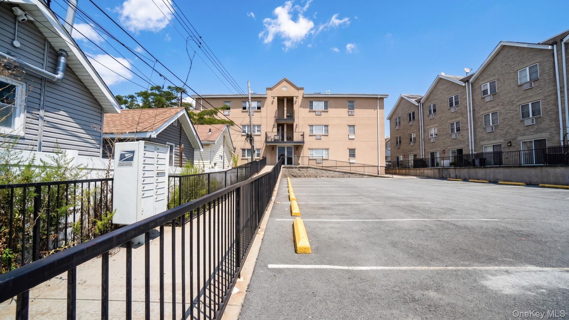 24 Pennyfield Avenue, Unit 2C photo 19