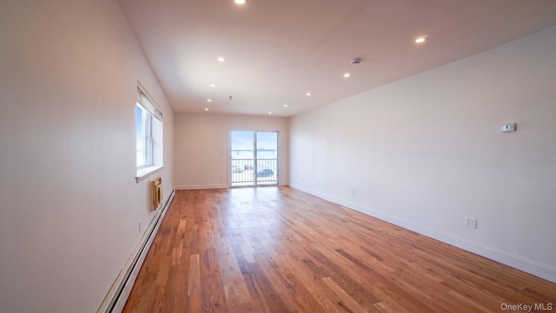 24 Pennyfield Avenue, Unit 2C photo 8