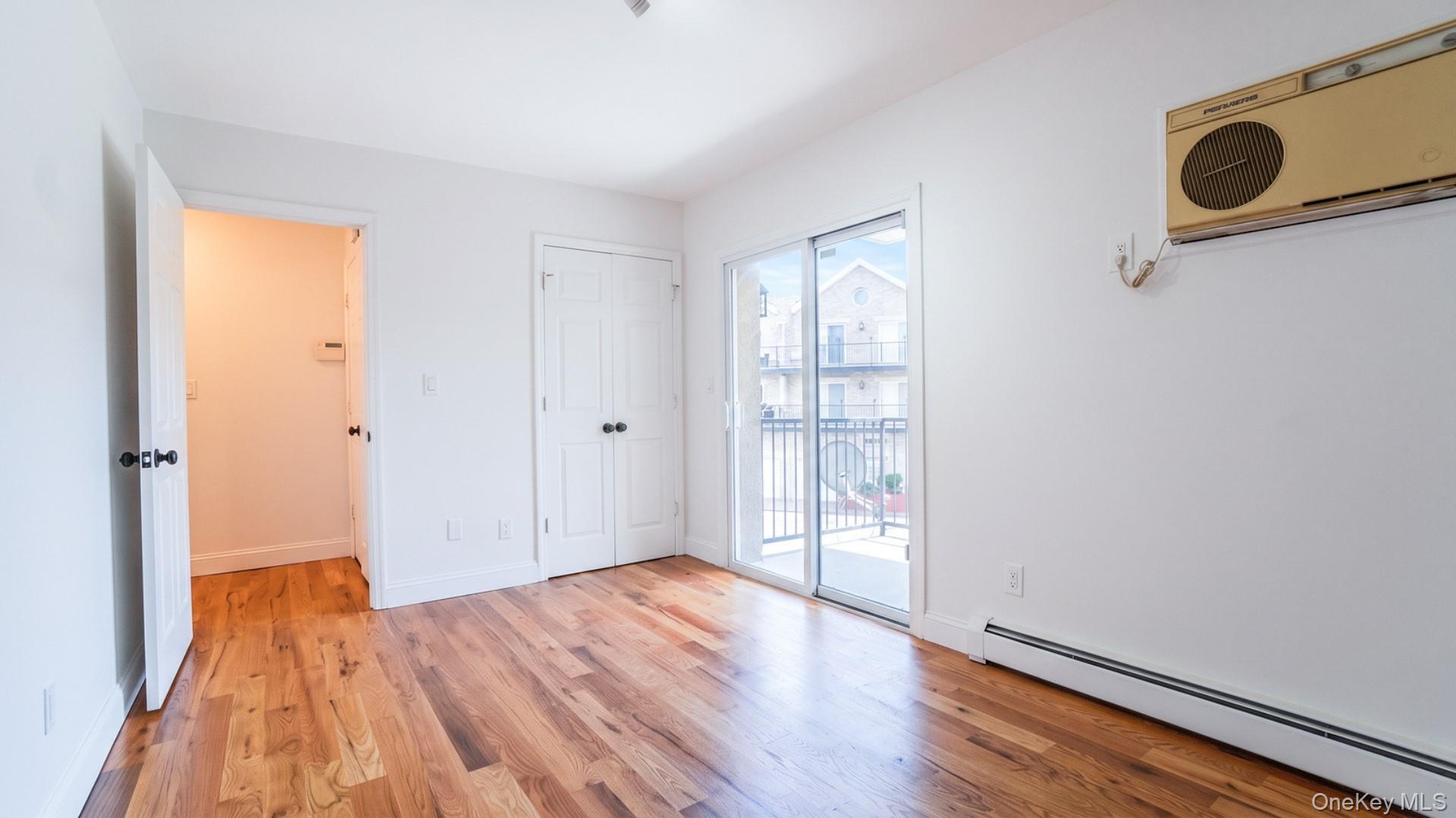 24 Pennyfield Avenue, Unit 2C photo 14
