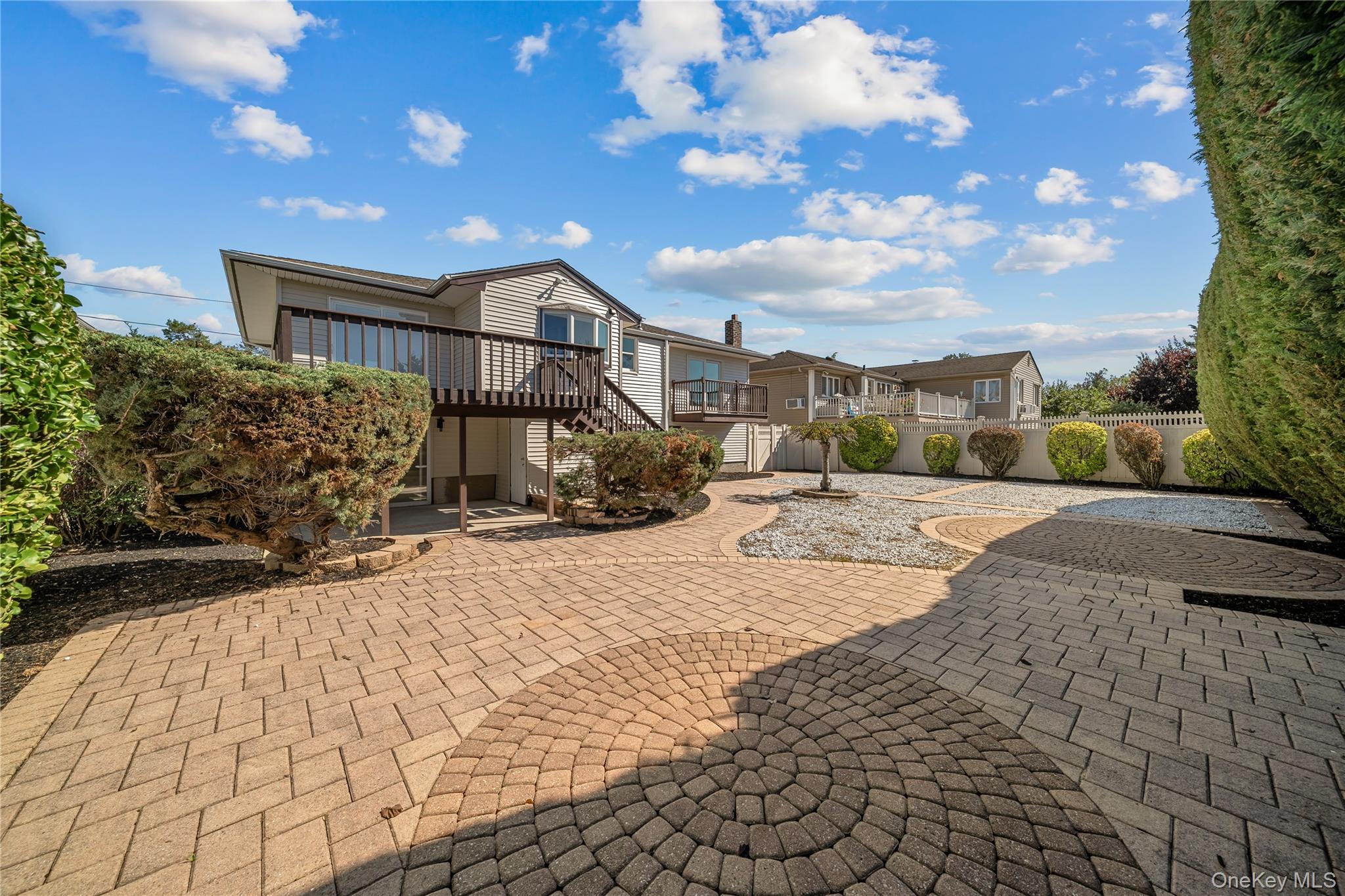 3260 Shore Road – For Sale photo 38