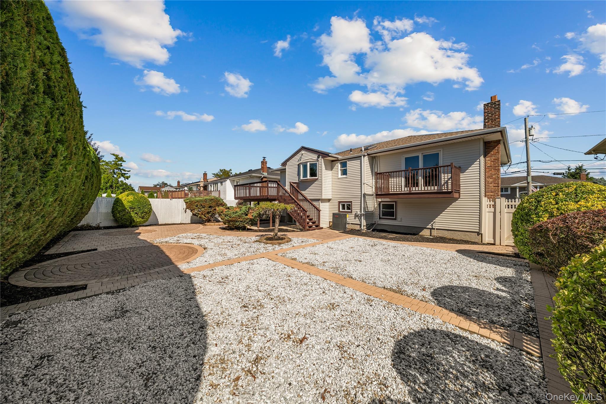3260 Shore Road – For Sale photo 40
