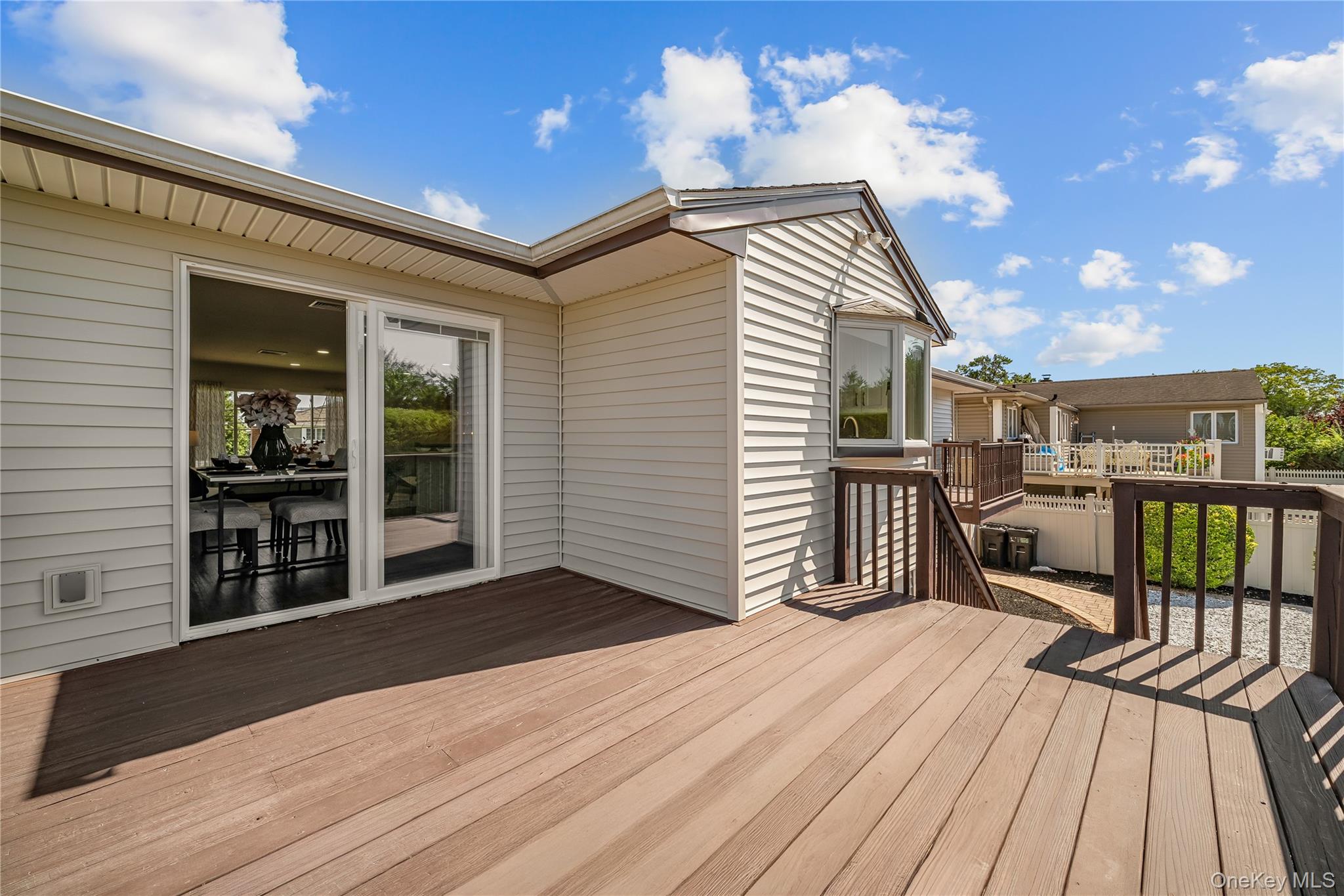 3260 Shore Road – For Sale photo 15