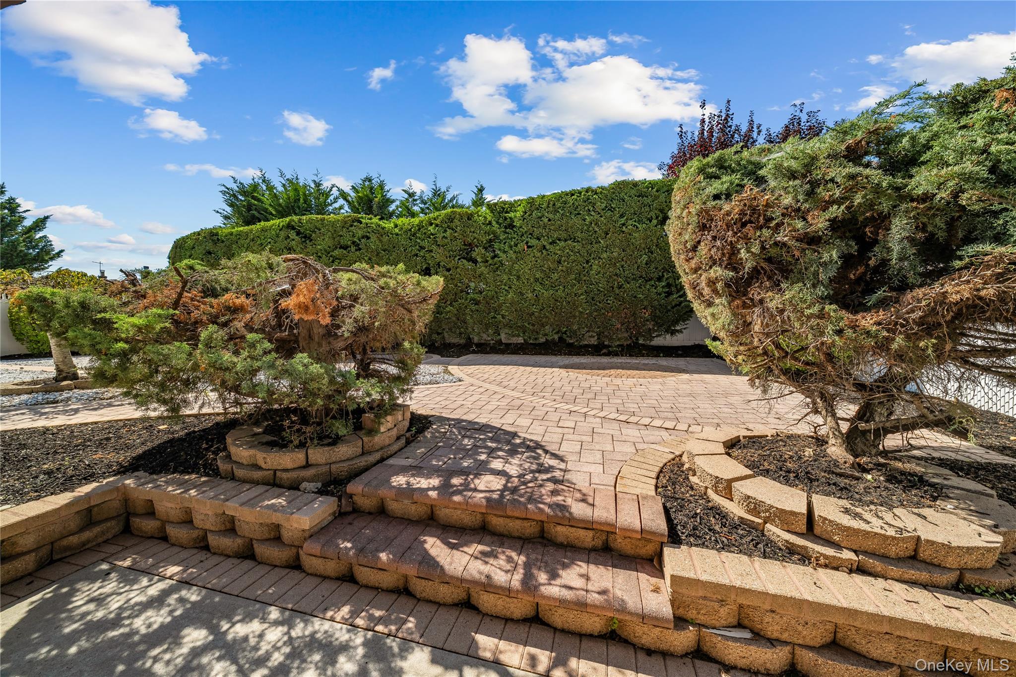 3260 Shore Road – For Sale photo 37
