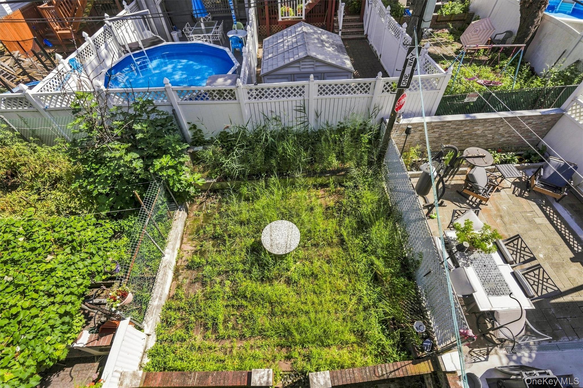 1018 Throggmorton Avenue – For Sale photo 47