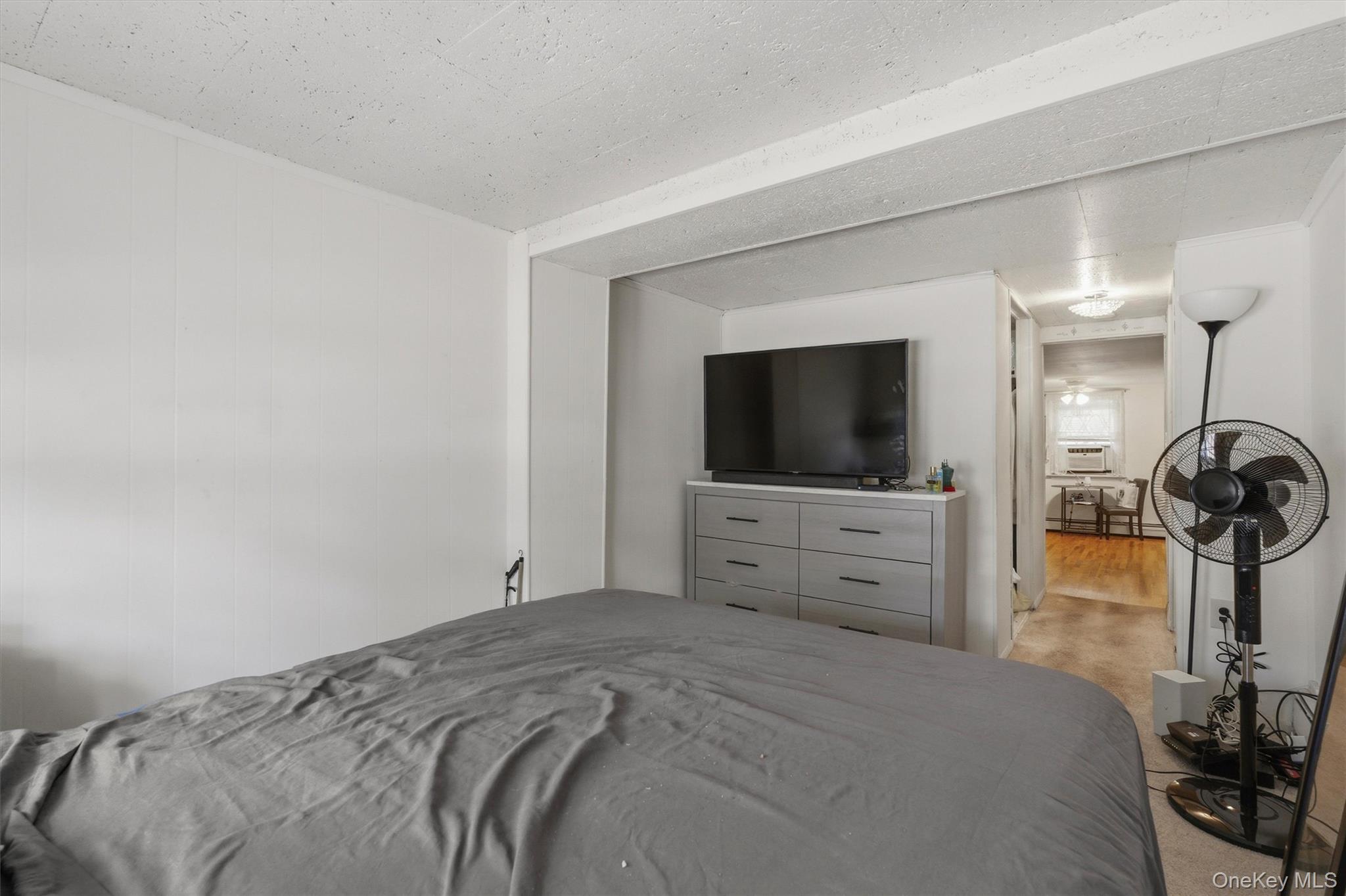 1018 Throggmorton Avenue – For Sale photo 43