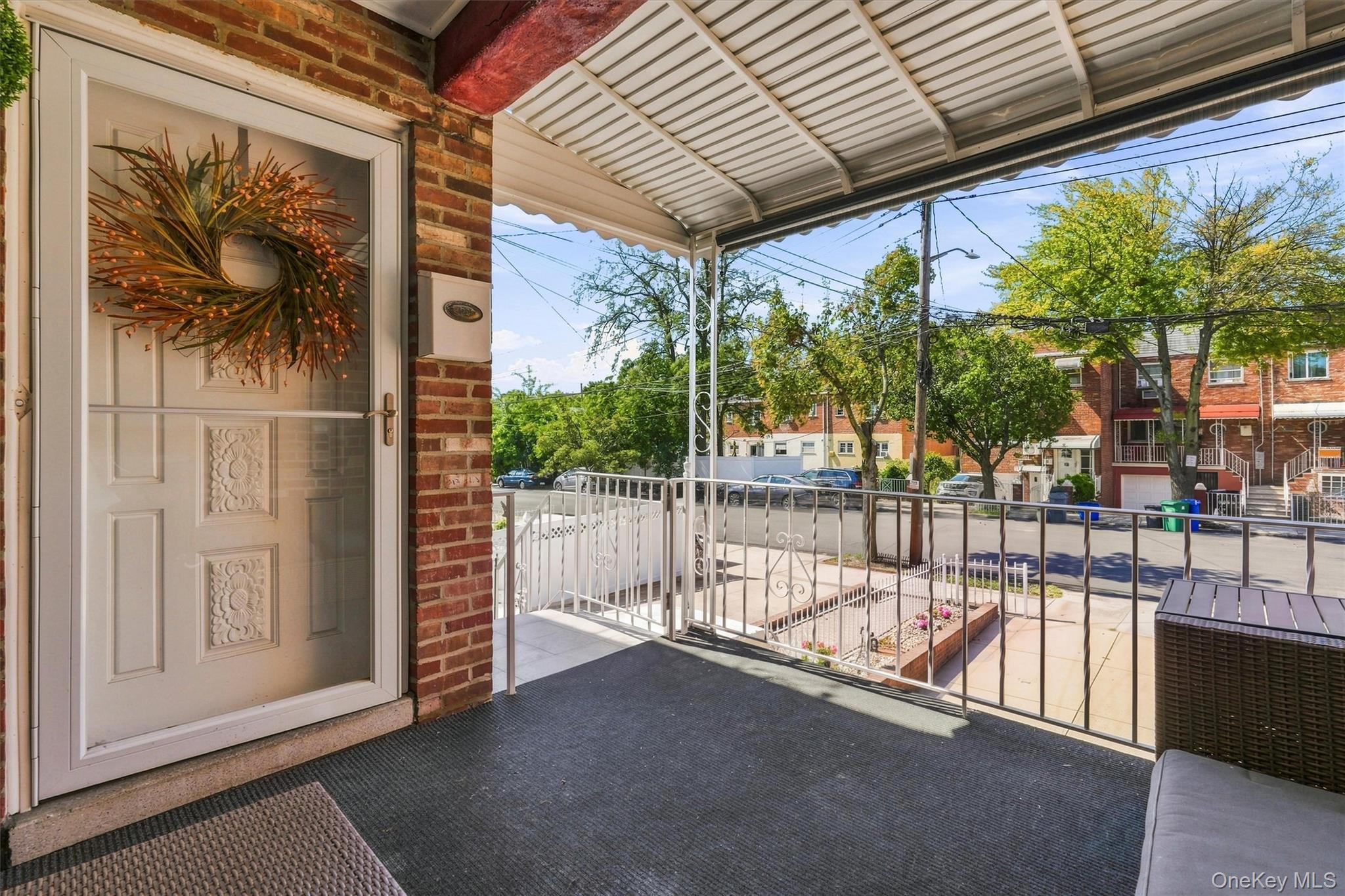 1018 Throggmorton Avenue – For Sale photo 5