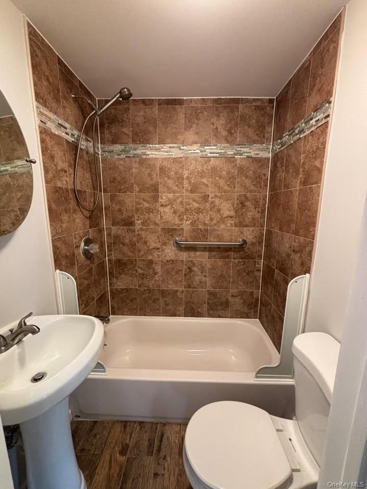 101 Miramar Avenue – For Rent photo 9