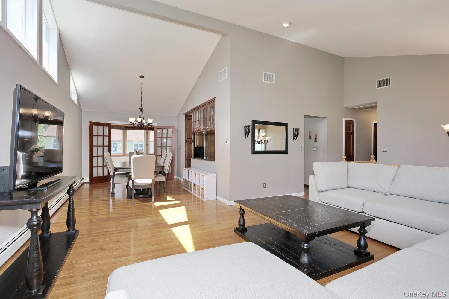 263 Old Haverstraw Road – For Sale photo 13