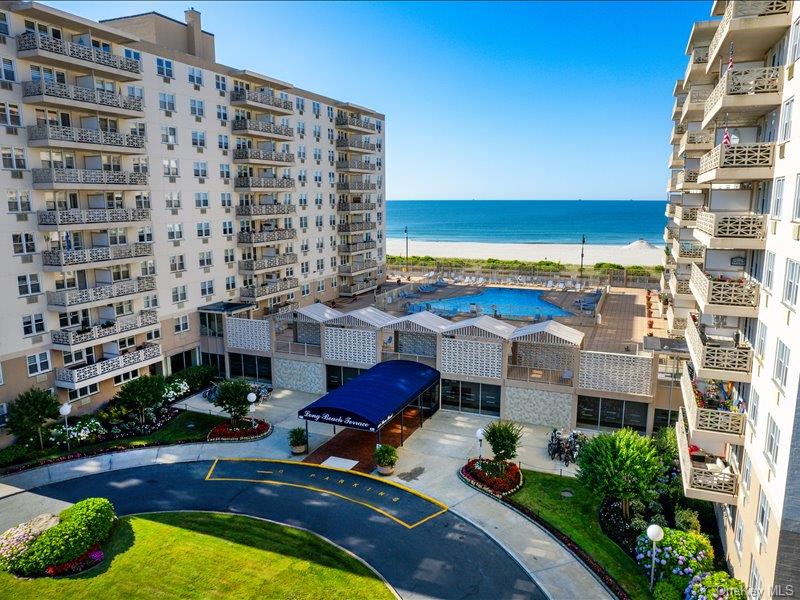 450 Shore, Unit 6L photo 3