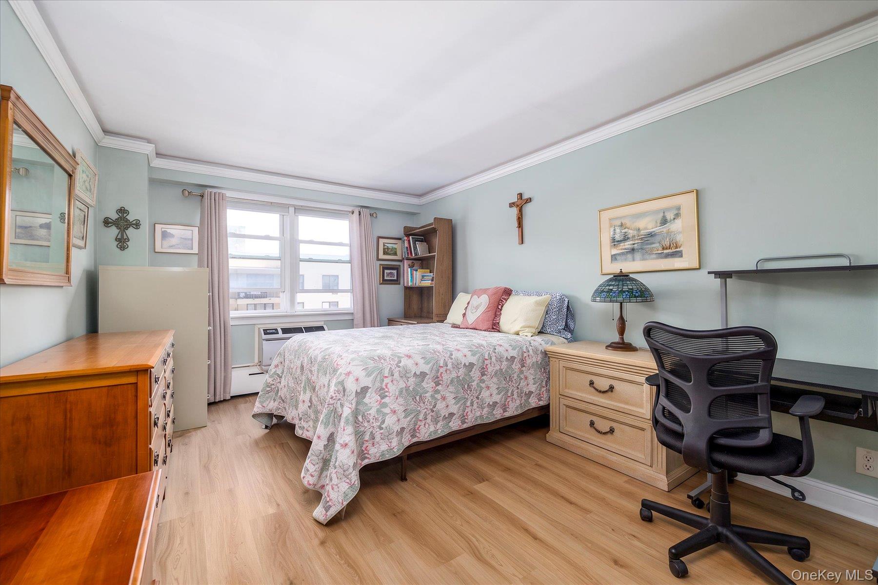 450 Shore, Unit 6L photo 22