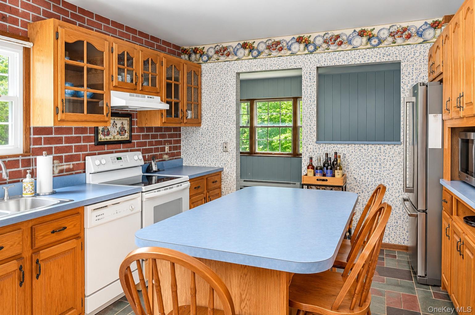 126 Dahlia Drive – For Sale photo 7