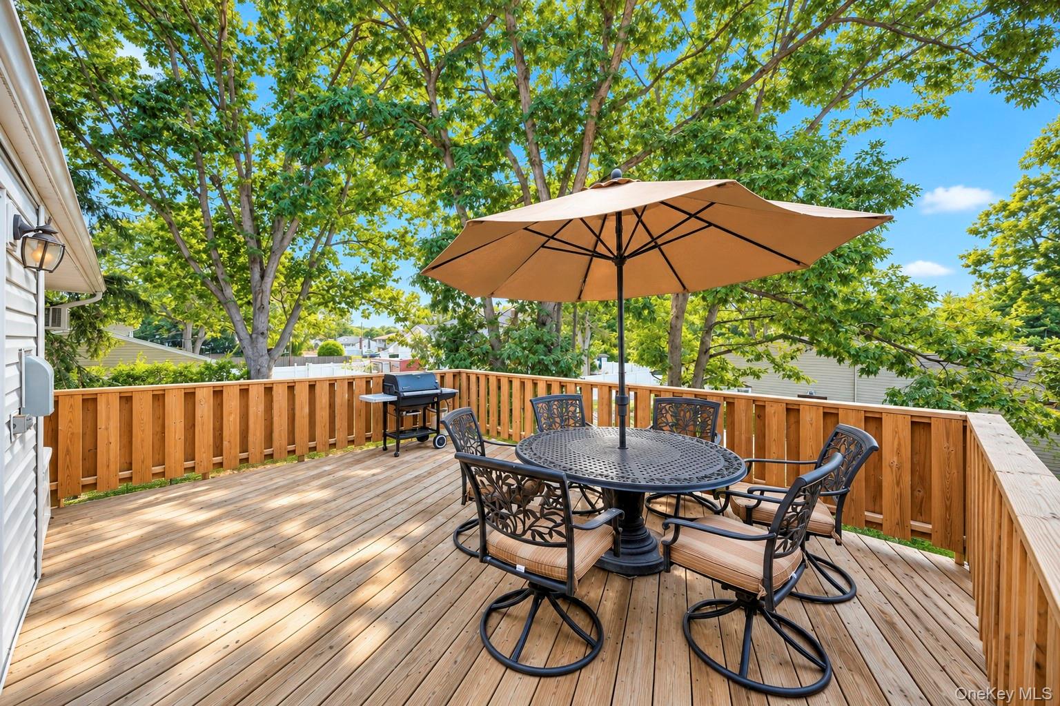 36 Deer Park Boulevard – For Sale photo 10