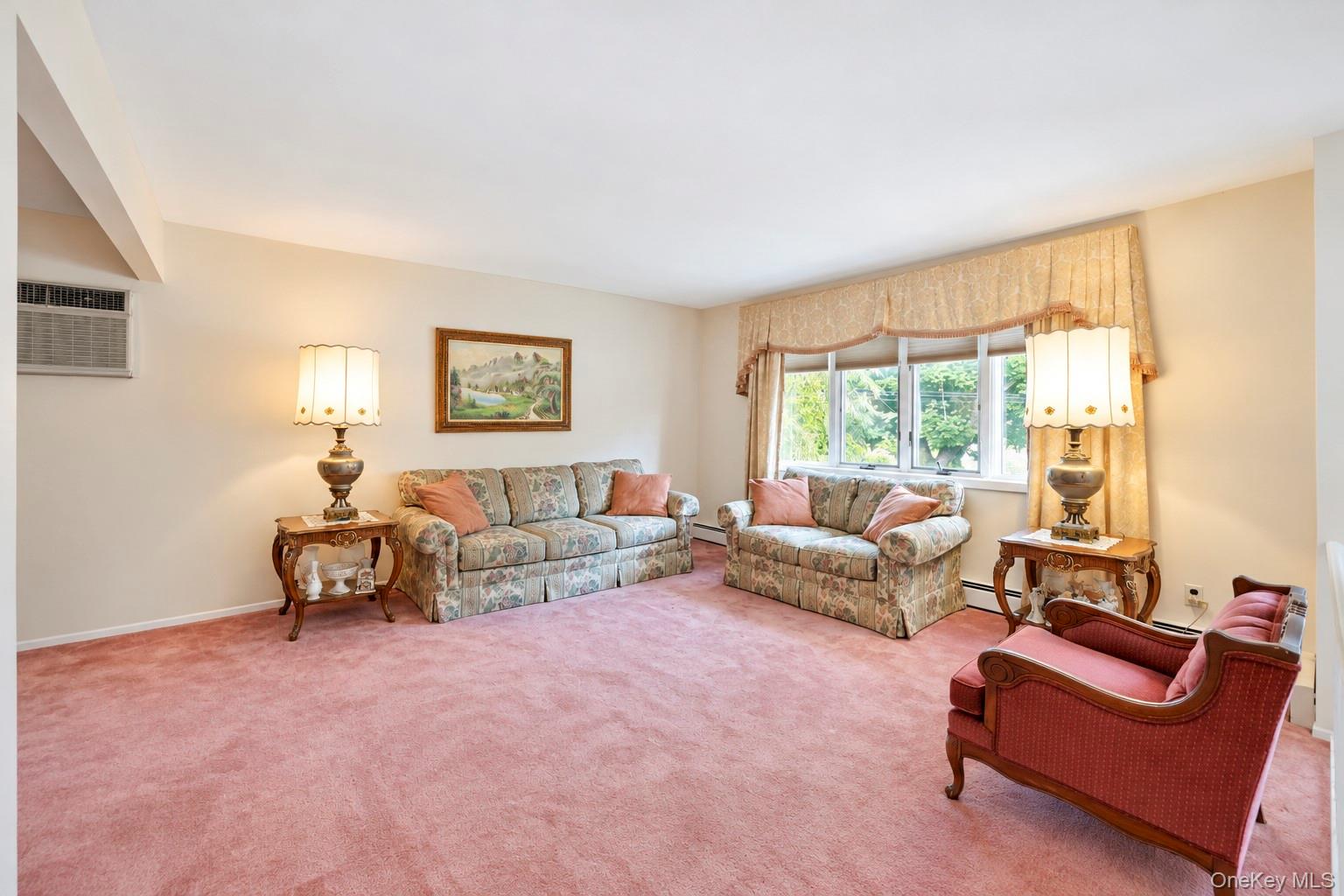 36 Deer Park Boulevard – For Sale photo 13