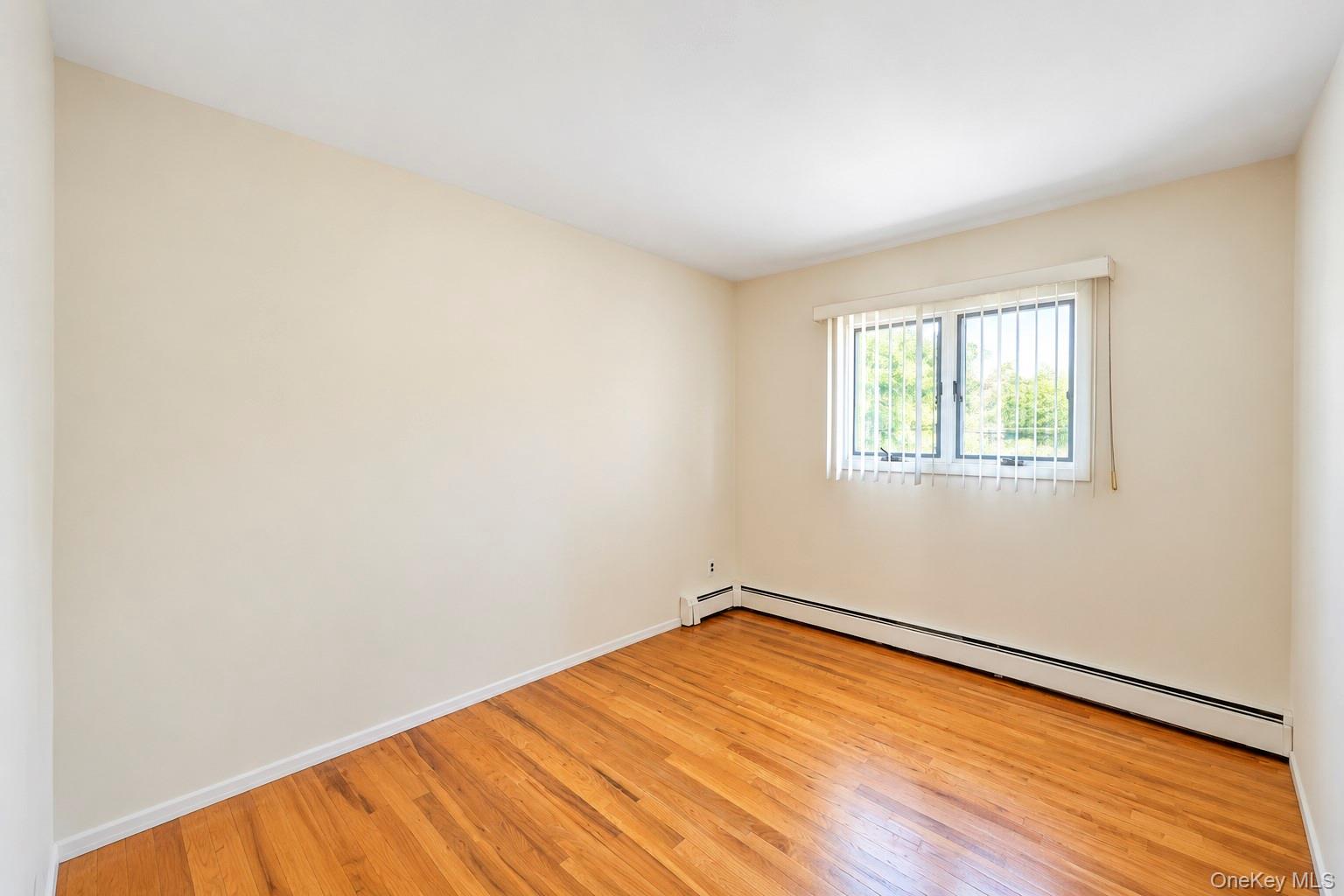 36 Deer Park Boulevard – For Sale photo 28