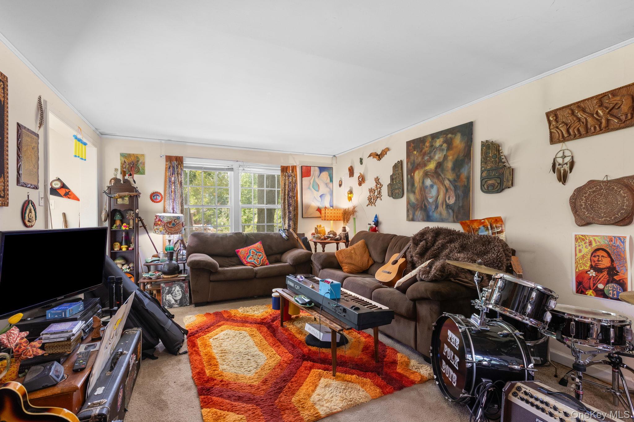 8 Wells Woods Lane – For Sale photo 23