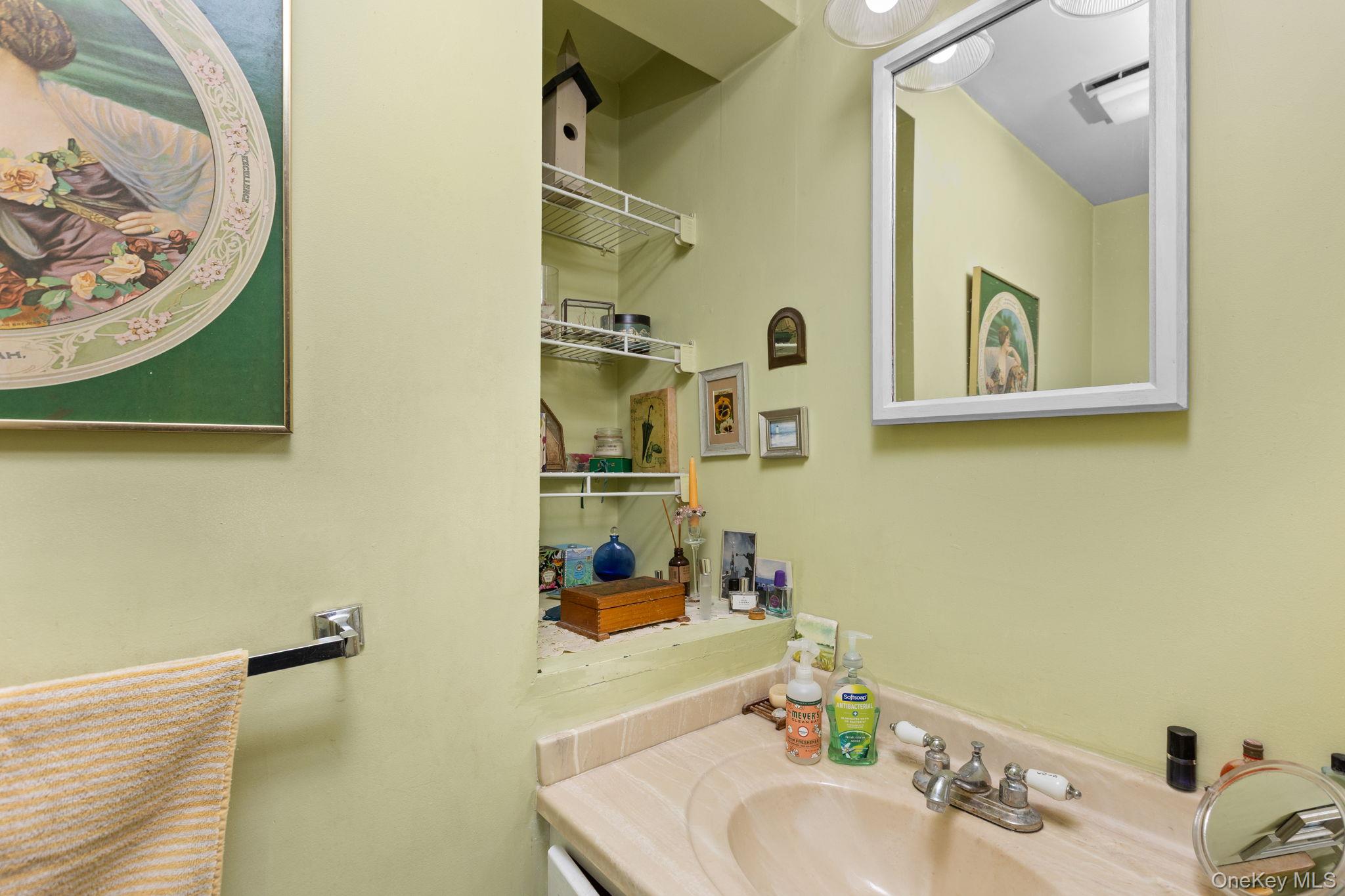 8 Wells Woods Lane – For Sale photo 7