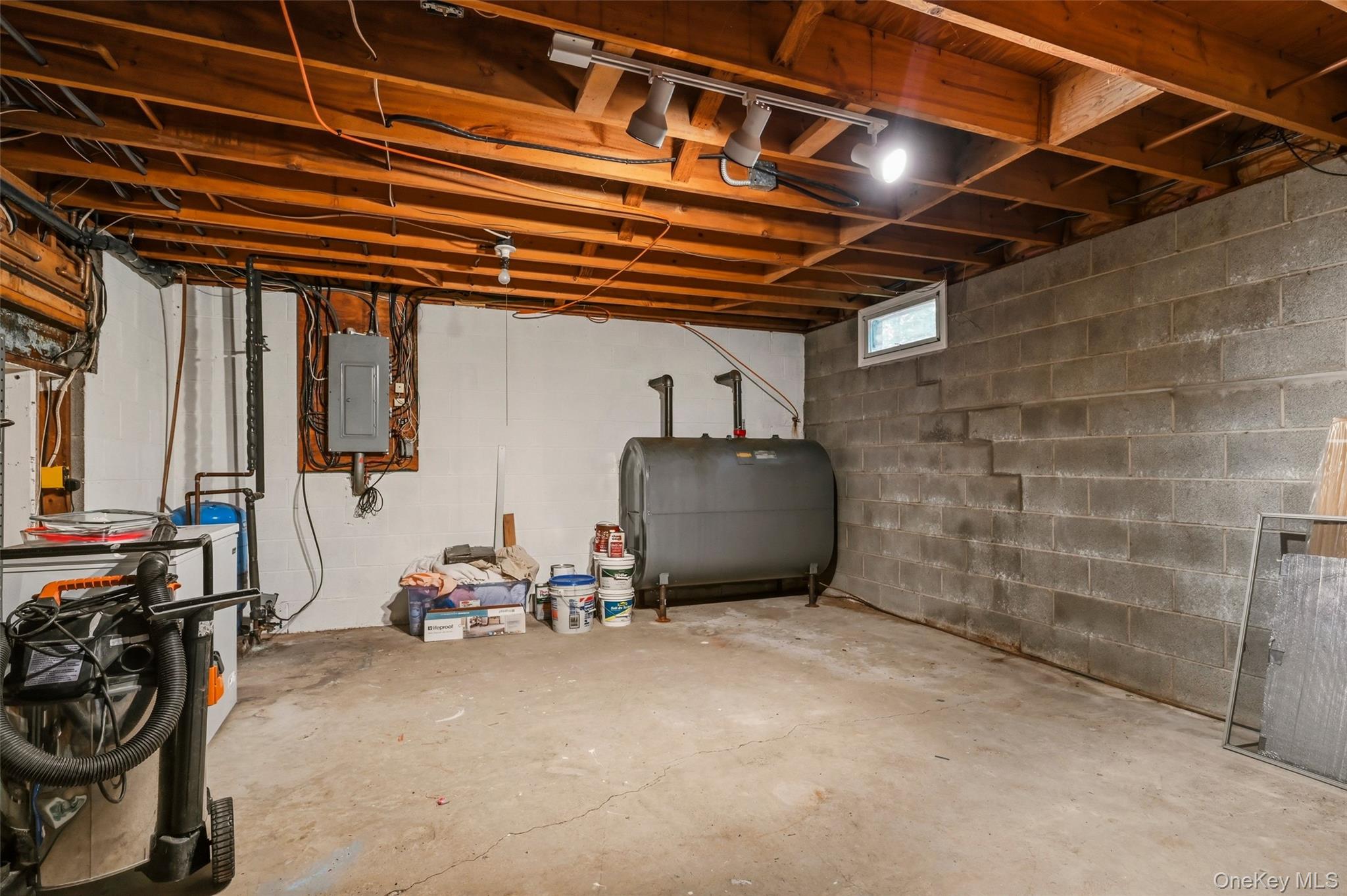 90 Highland Avenue – For Sale photo 28