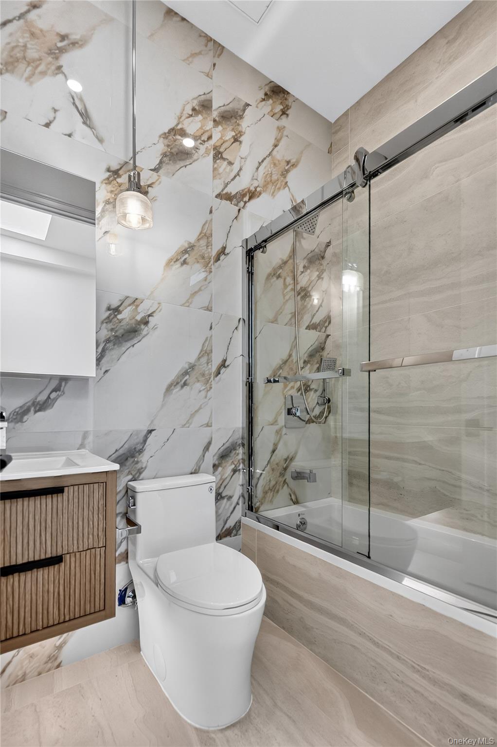 427 E 140th Street, Unit 8 photo 5