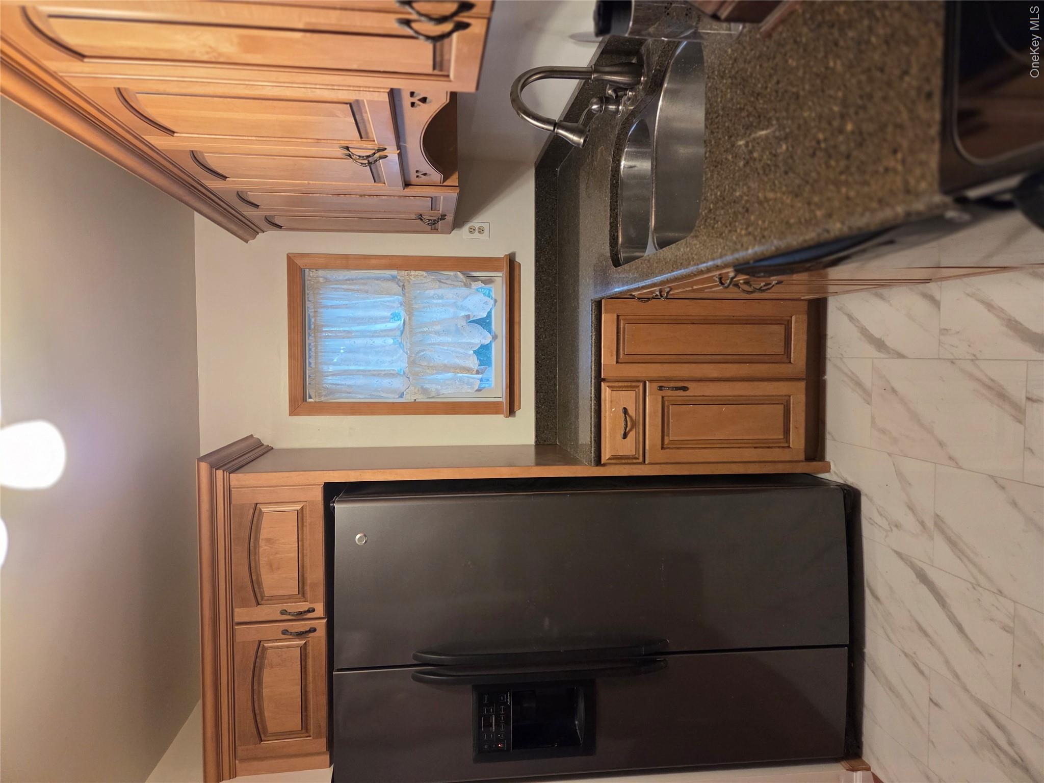 356 3rd Street – For Rent photo 11