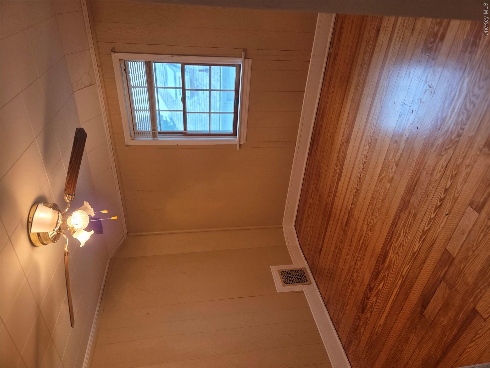 356 3rd Street – For Rent photo 23