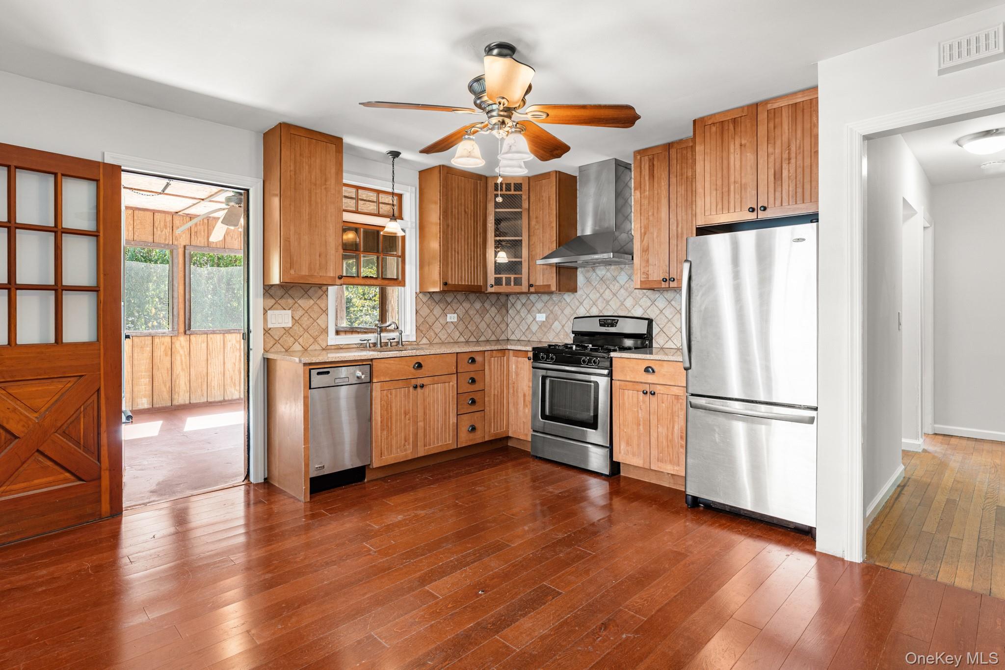 141 Homewood Avenue – For Sale photo 10