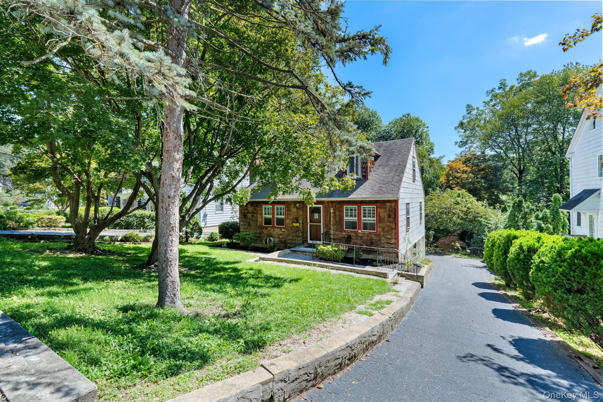 141 Homewood Avenue – For Sale photo 32