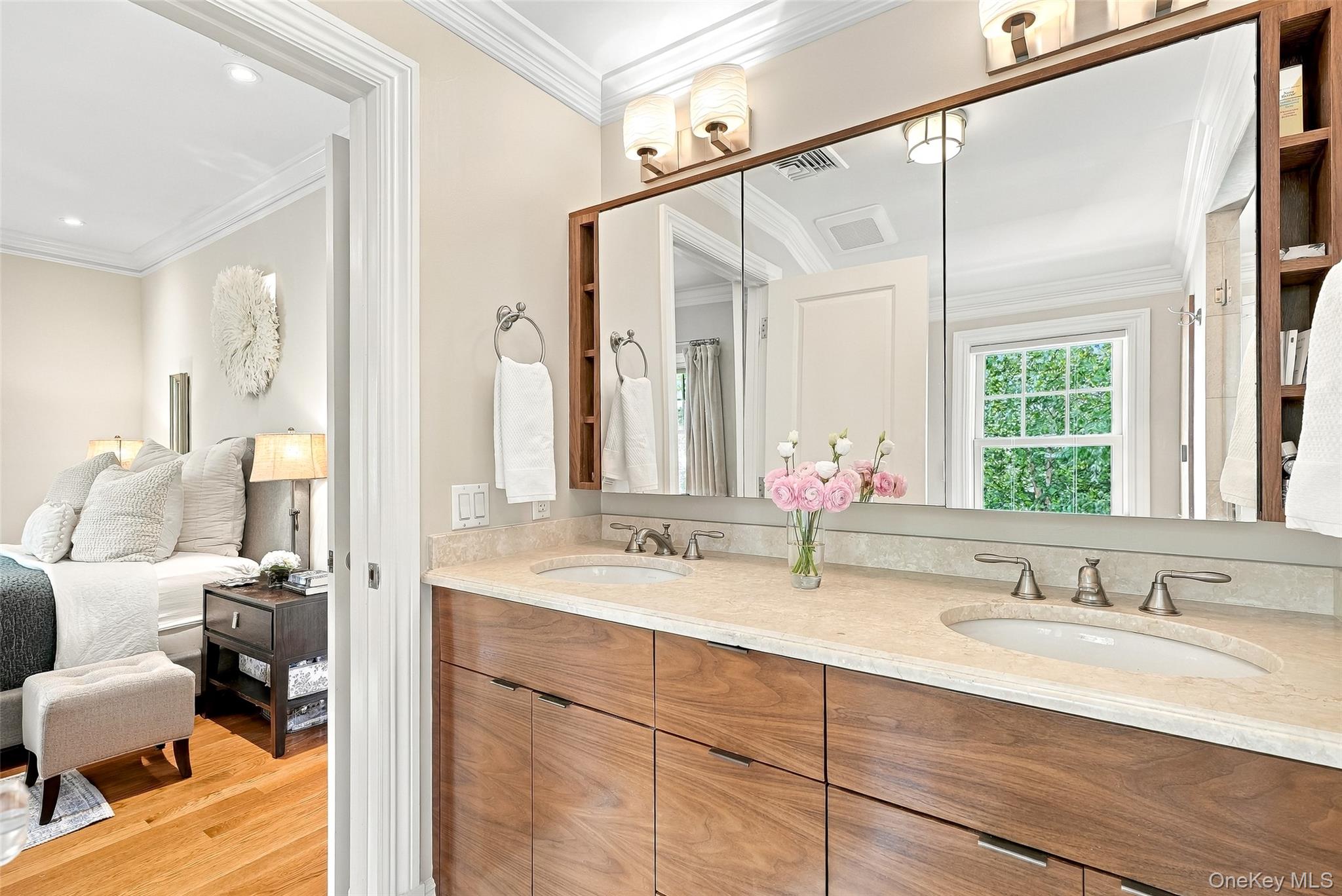 102 Florence Avenue – For Sale photo 23