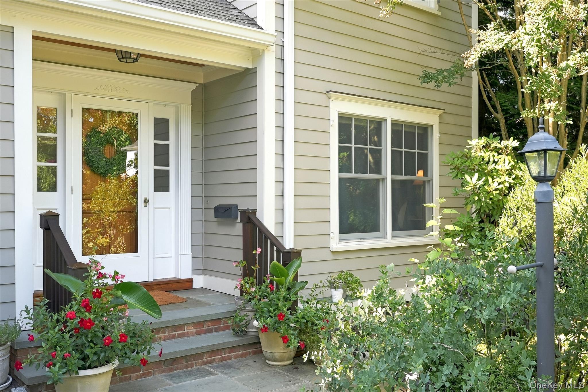 102 Florence Avenue – For Sale photo 6
