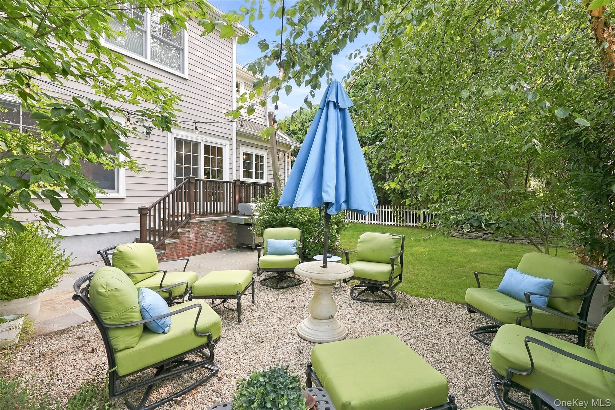 102 Florence Avenue – For Sale photo 8
