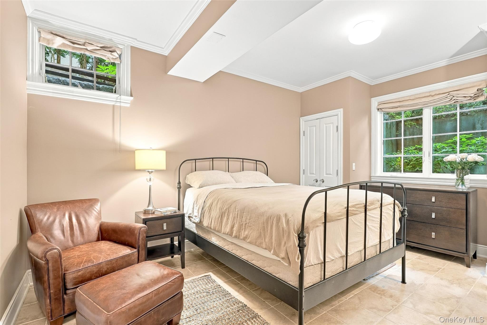 102 Florence Avenue – For Sale photo 32
