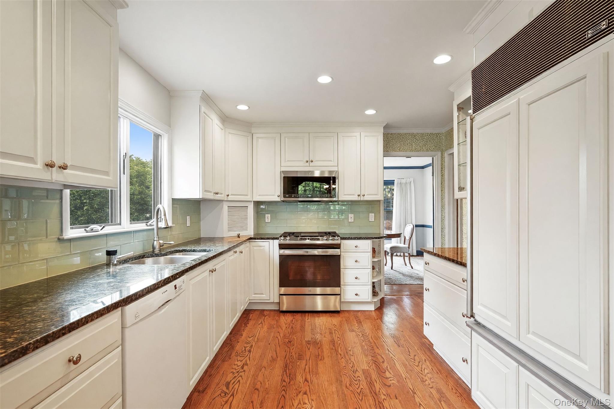 1 Parkwood Place – For Sale photo 11