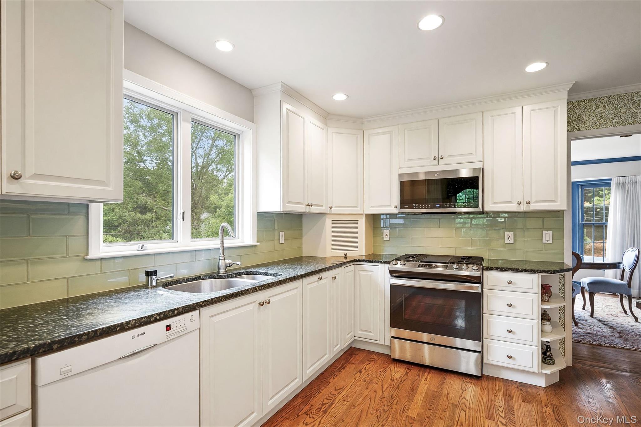 1 Parkwood Place – For Sale photo 8