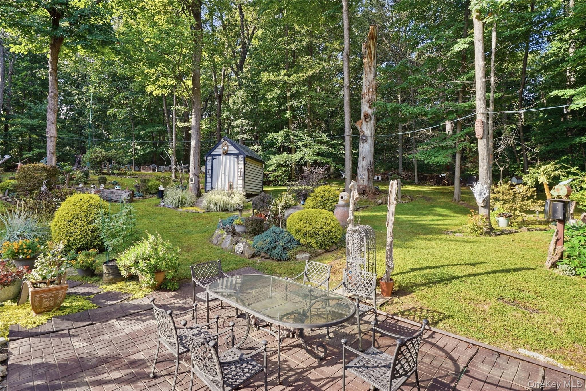40 Apple Hill Drive – For Sale photo 37