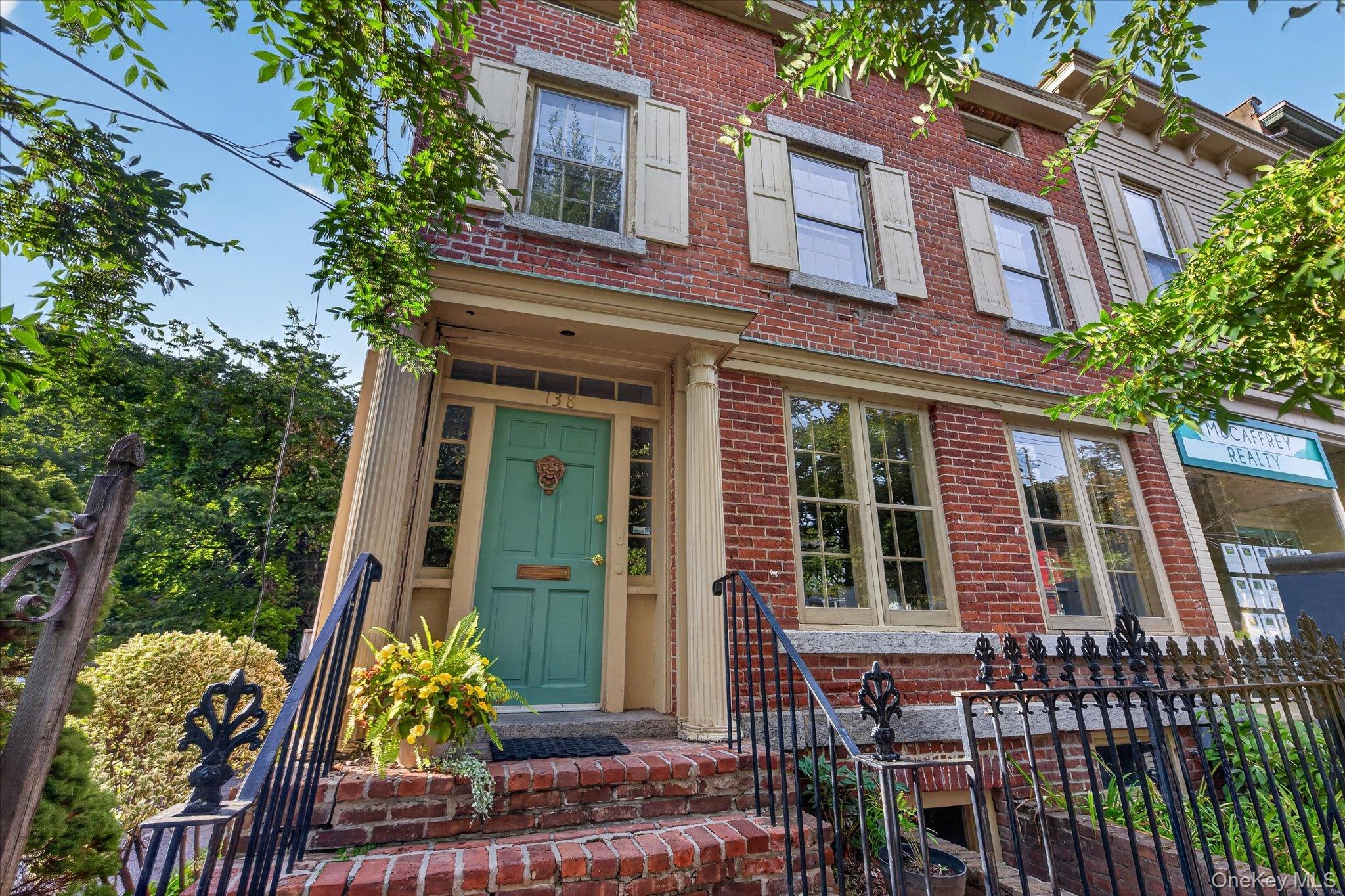 138 Main Street – For Rent photo 2