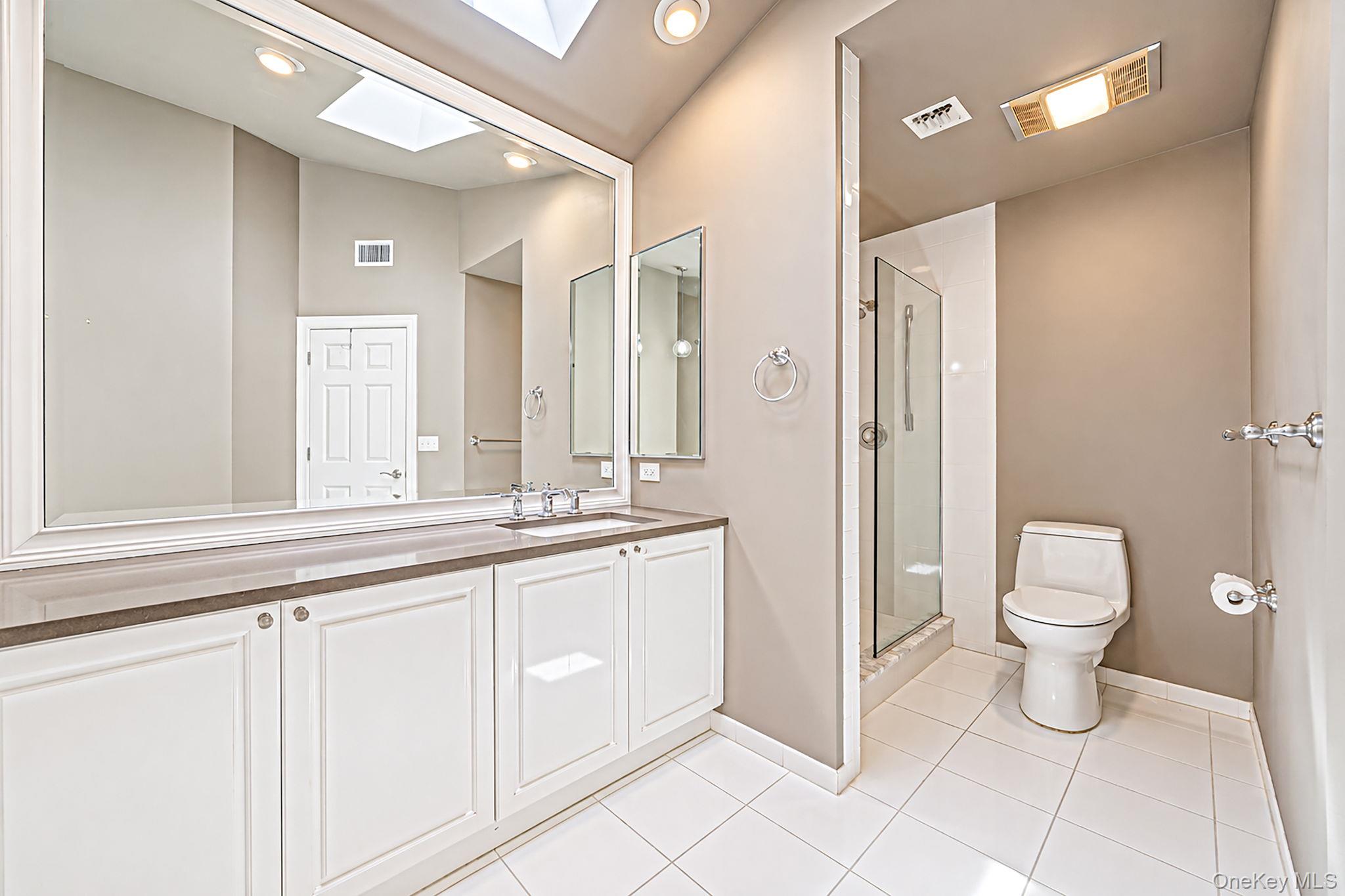 6 Hamlet Drive – For Sale photo 16