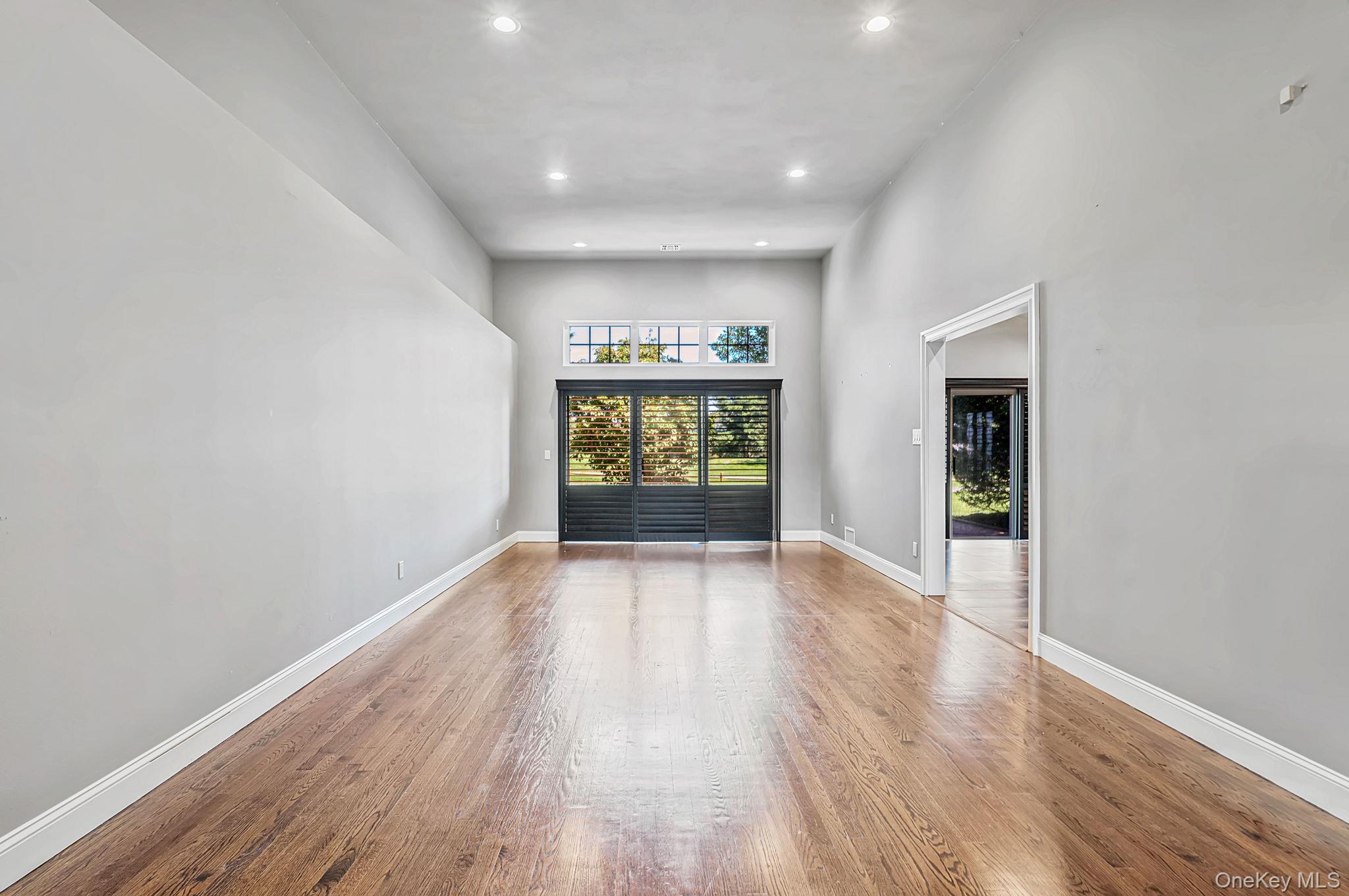 6 Hamlet Drive – For Sale photo 6