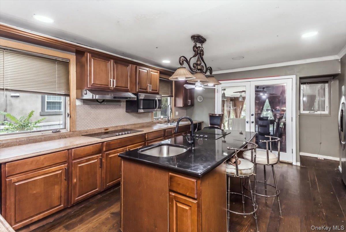 1 Greentree Circle – For Sale photo 6