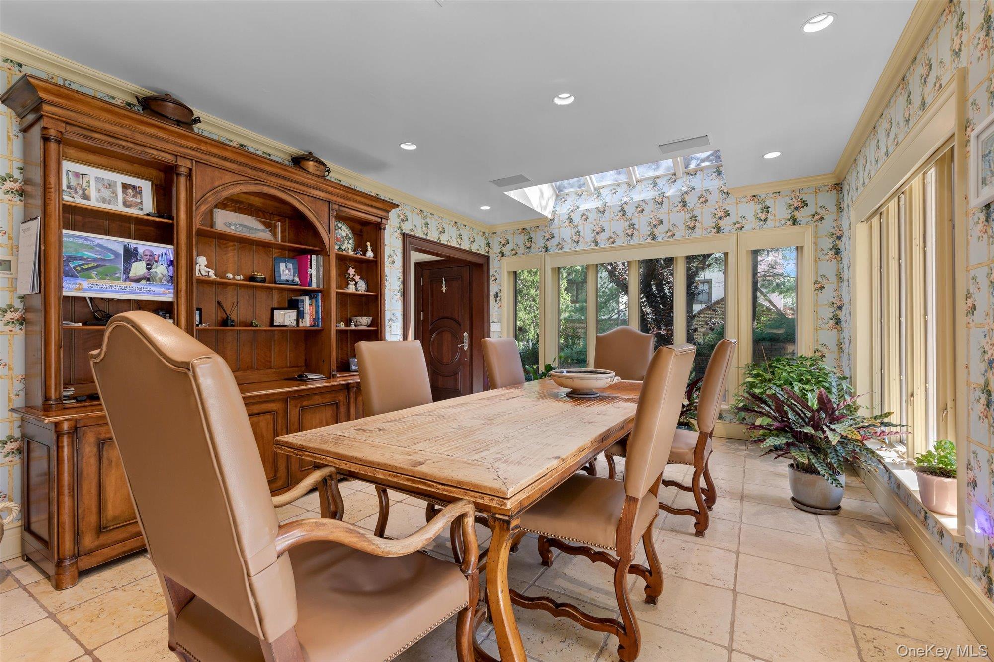 224 Beverly Road – For Sale photo 11