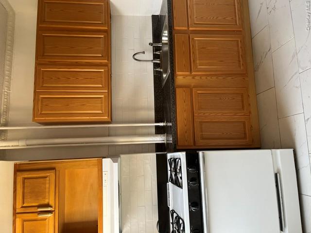 270 Sumpter Street, Unit 2 photo 4