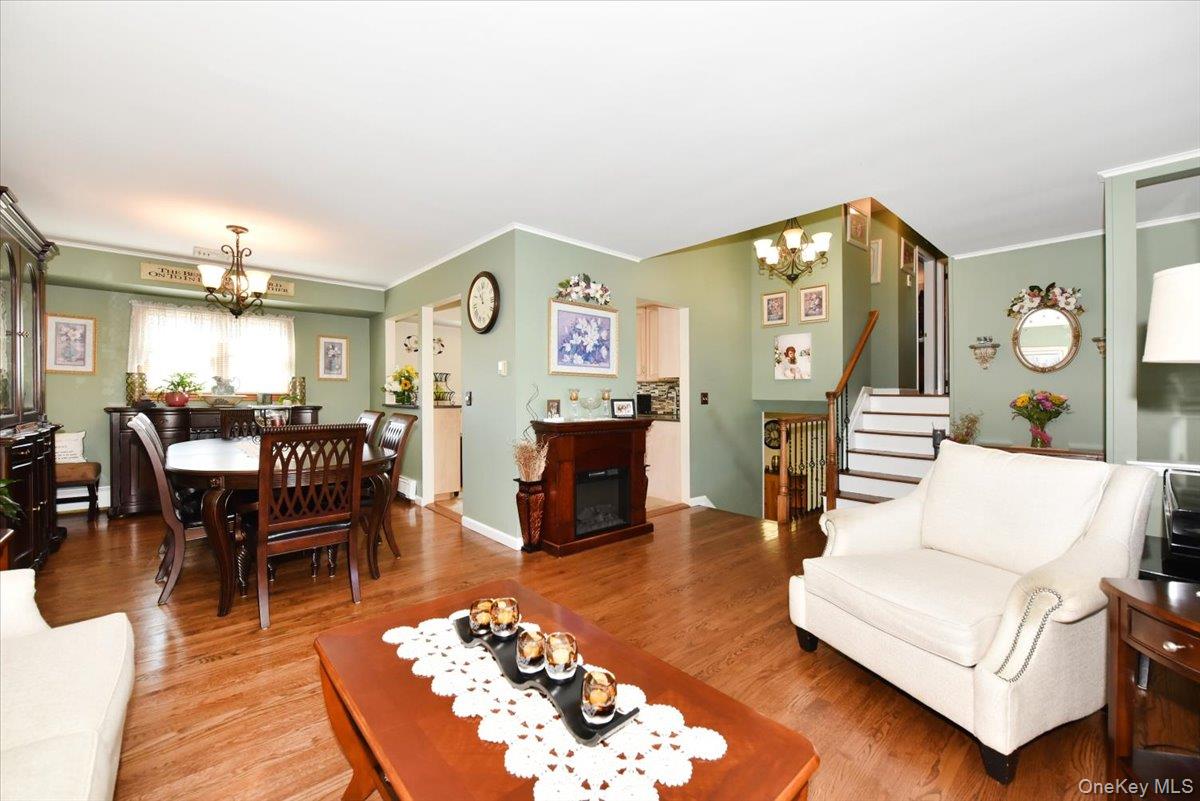 283 W Gates Avenue – For Sale photo 9