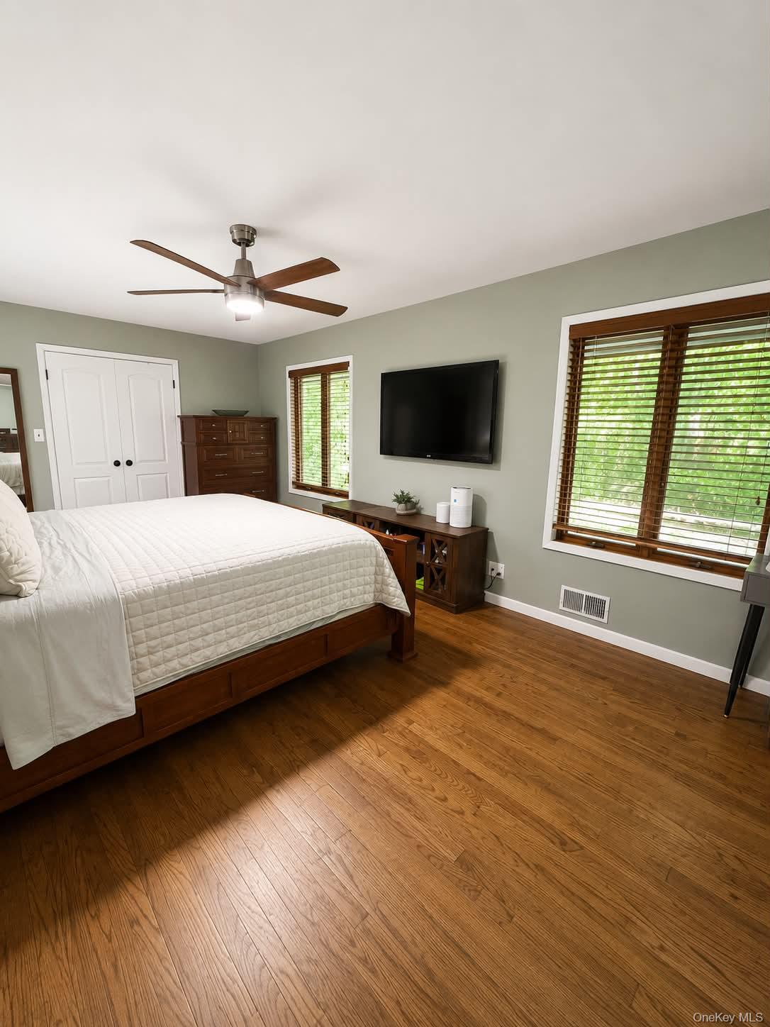 1 Pheasant Lane – For Sale photo 8