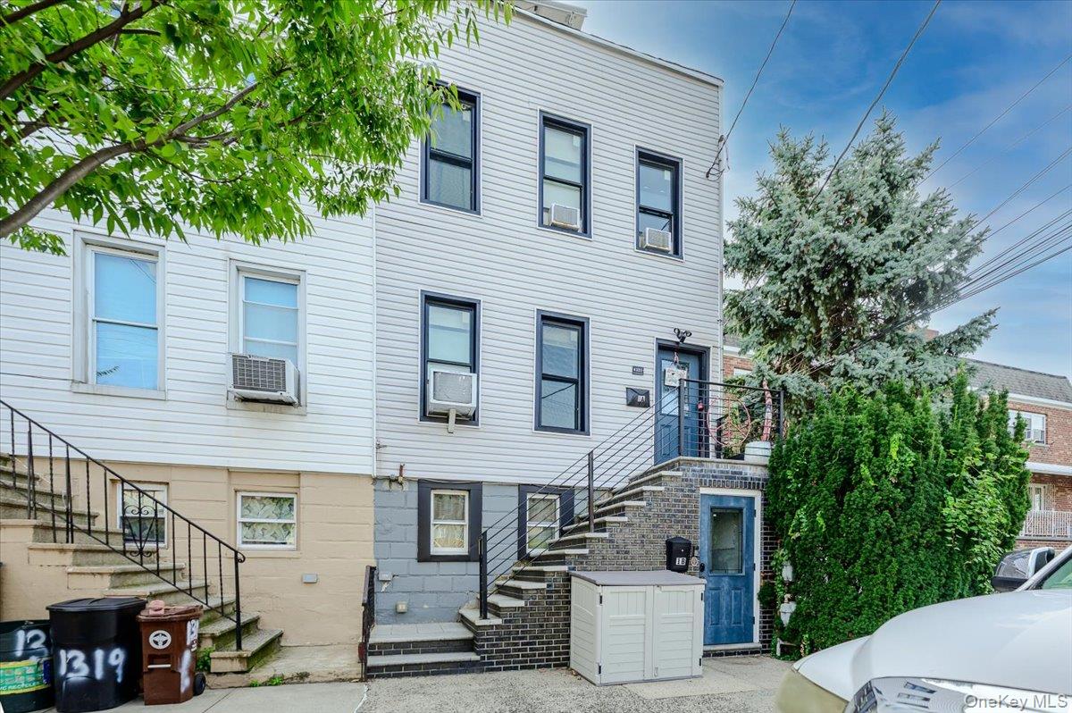 1321 Balcom Avenue, Unit 1