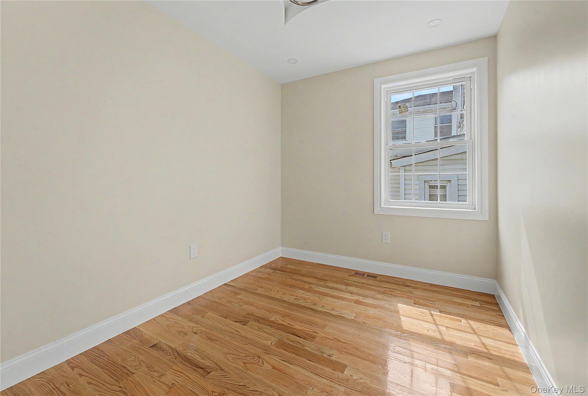 13121 140 Street – For Sale photo 7