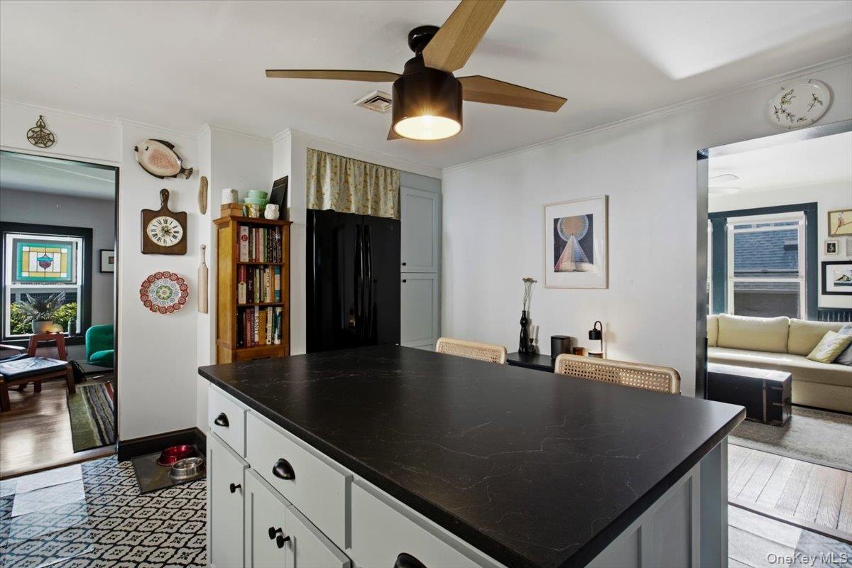 3 Elm Street – For Sale photo 10