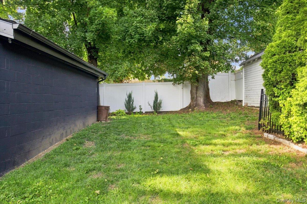 3 Elm Street – For Sale photo 27